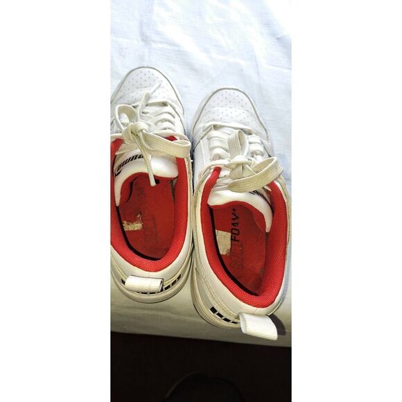 Big Kids Size 6.5 PUMA Rebound Layup Lo Low Top White/Red/Black 370490-01 - Picture 7 of 7